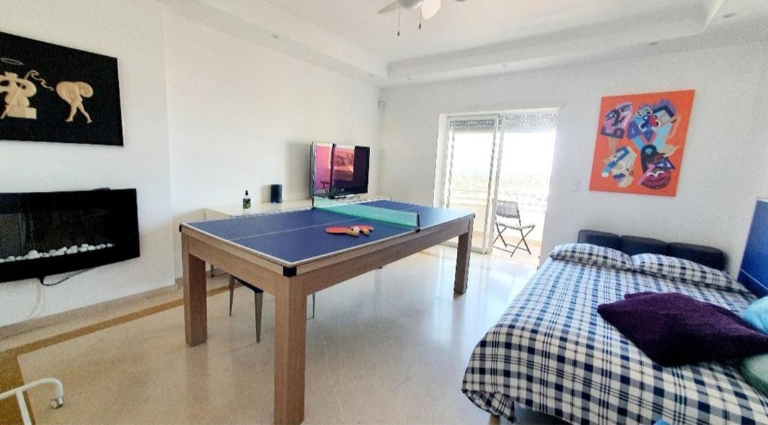 River View & Close To The Beach - Quarto Em 알마다 외부 사진